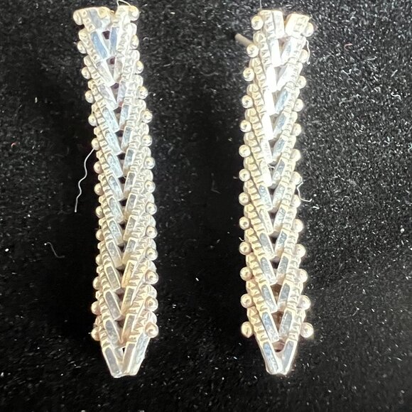 Beautiful Sterling Silver Southwestern Necklace and Earling Set - Picture 3 of 8